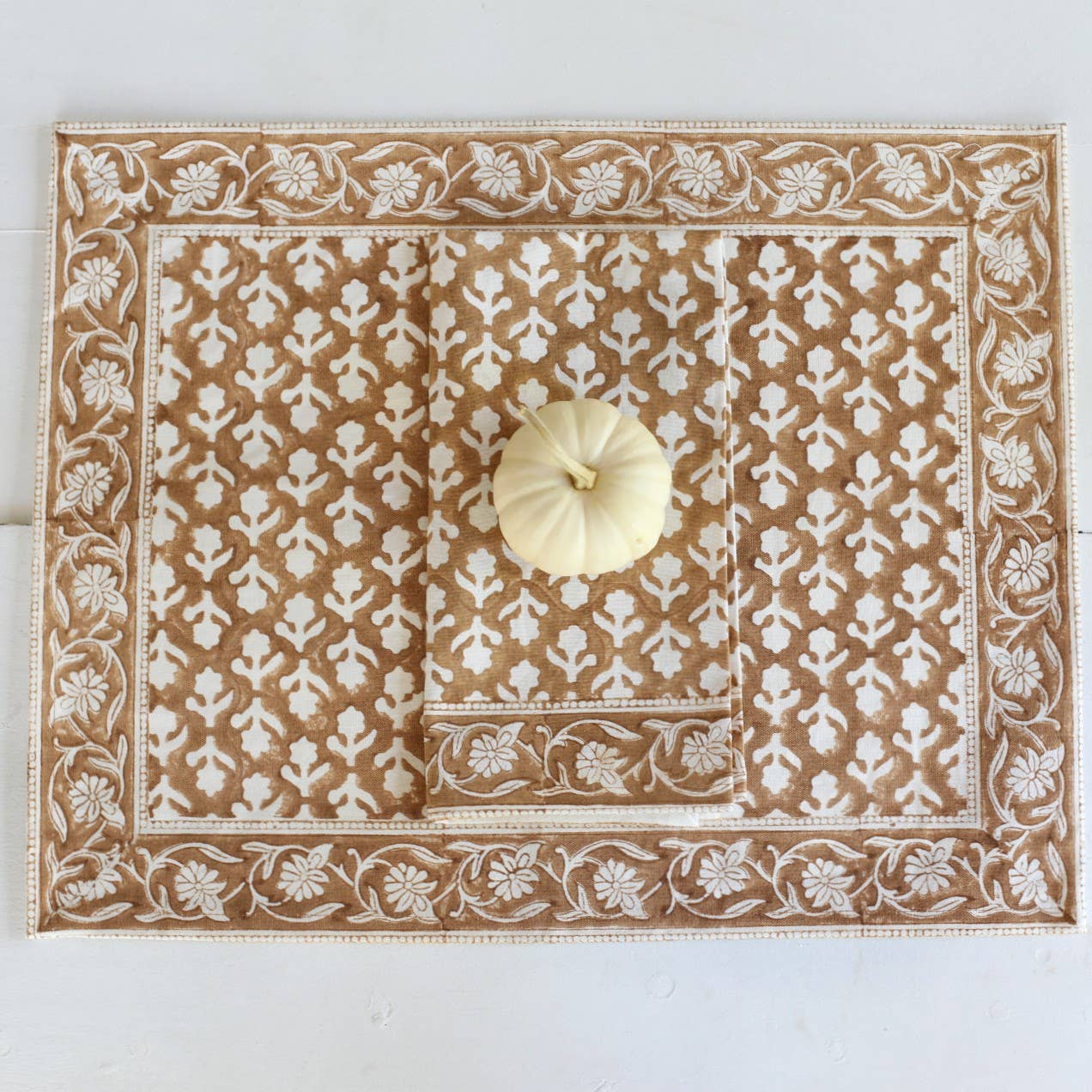 Charlotte Caramel Napkin Set