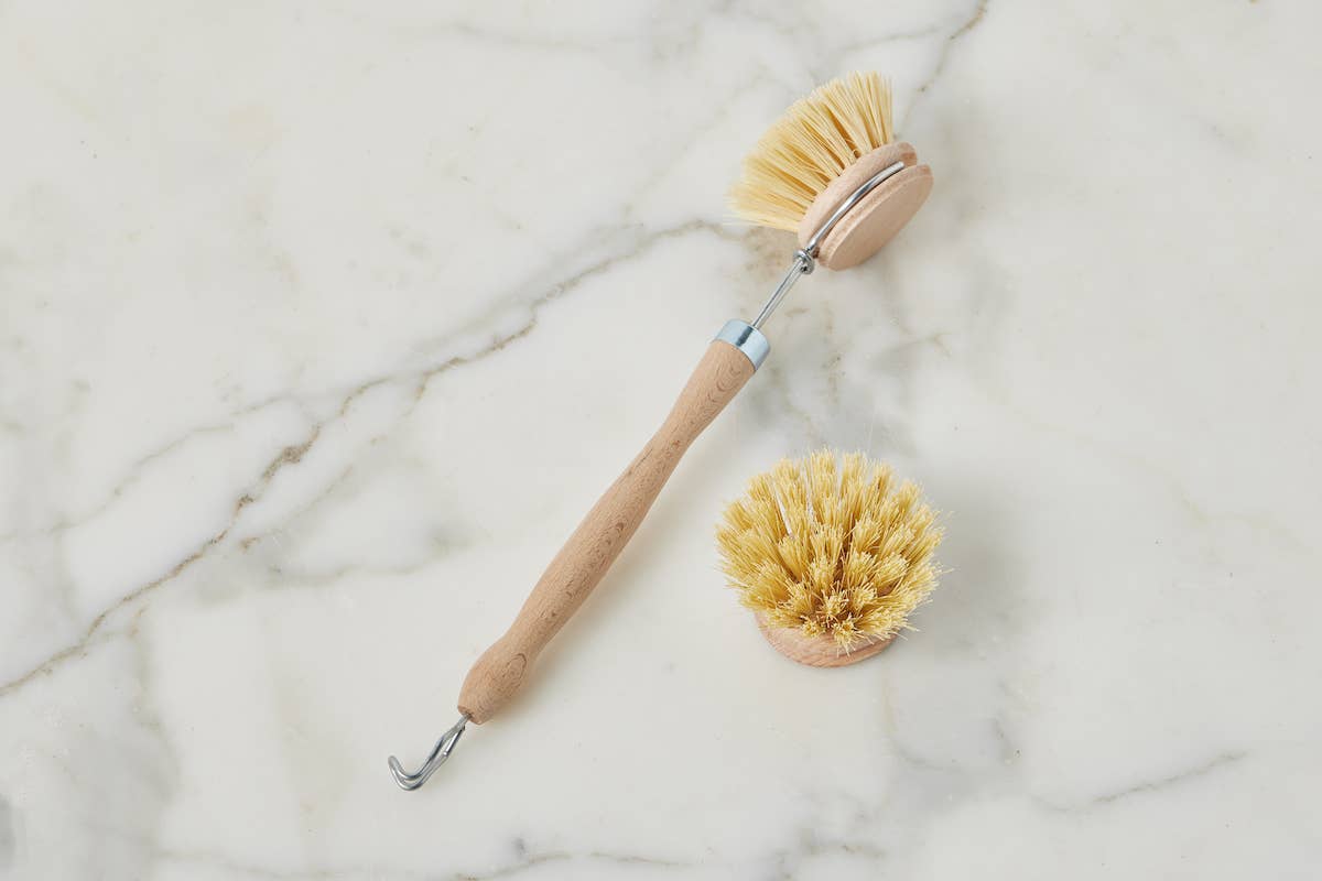 Euro Wood-Handled Dish Brush with Replaceable Head