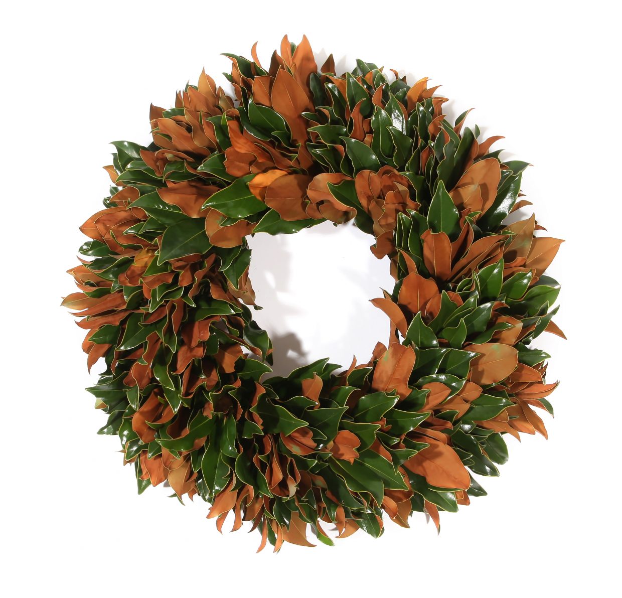 Weston Farms Fresh Magnolia 28″ Wreath — Exclusive Preorder